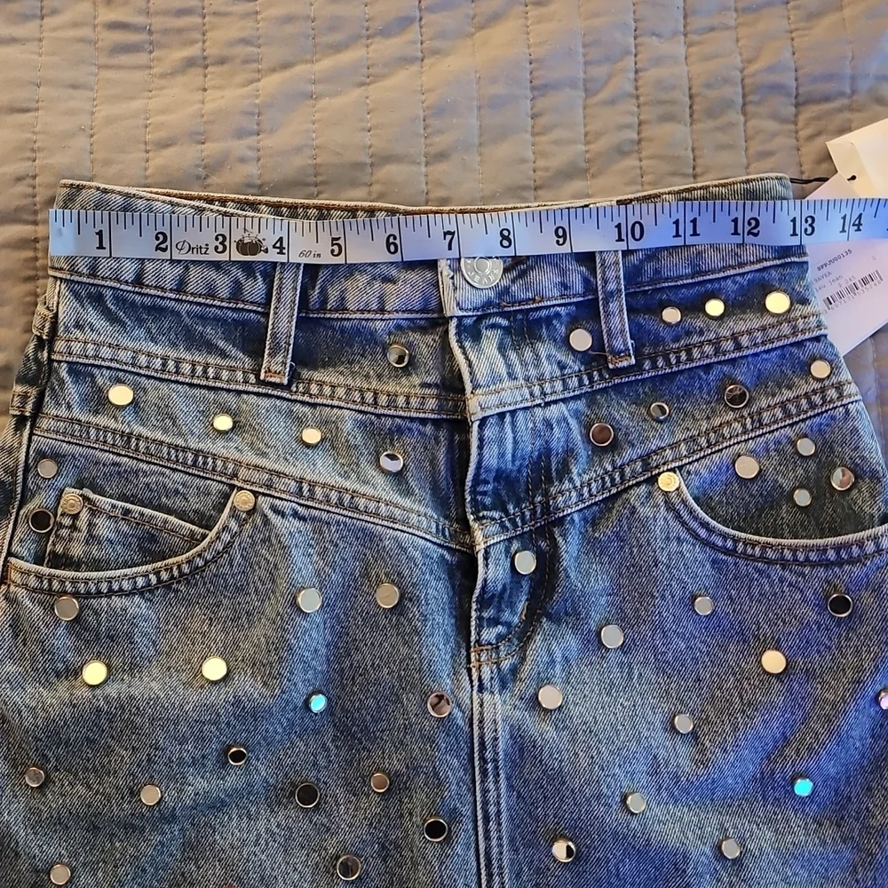 Beautiful Sandro Denim skirt - Picture 3 of 9